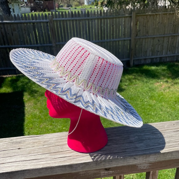 Vintage Accessories - Vintage Bolero Hat with Drawstring White